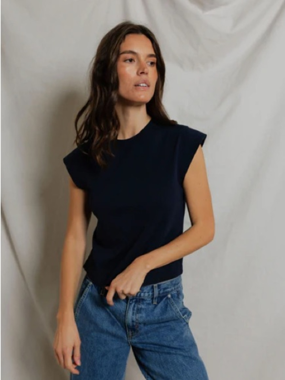 NWT perfectwhitetee Porter Tshirt